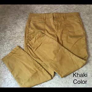 Old Navy Pixie Cropped Pant